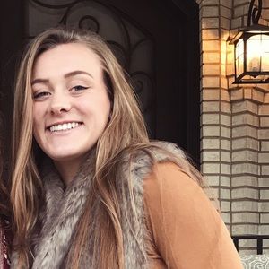 Meet your Posher, Hannah